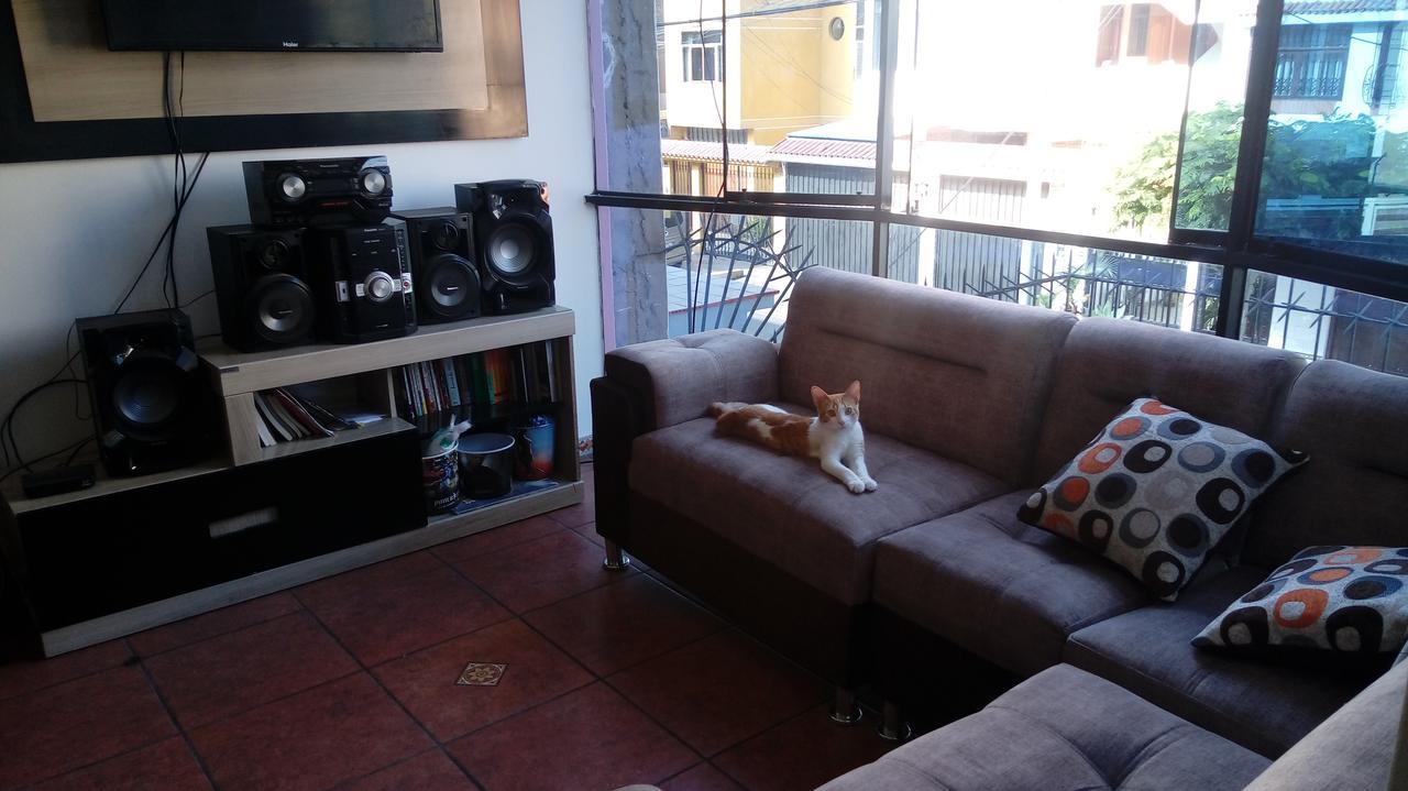 Blondys House Hospedagem domiciliar *