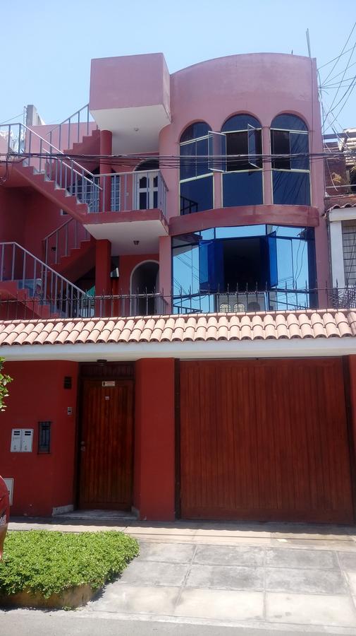 Blondys House Lima