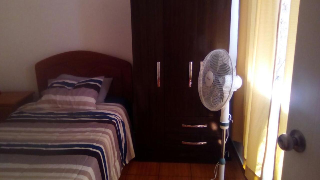 Hospedagem domiciliar Blondys House Lima